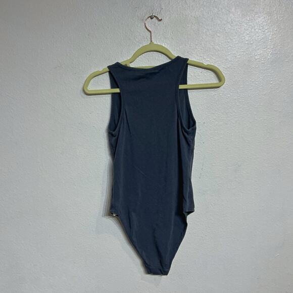 Richer Poorer Navy V-Neck Bodysuit Sz M - Picture 9 of 12